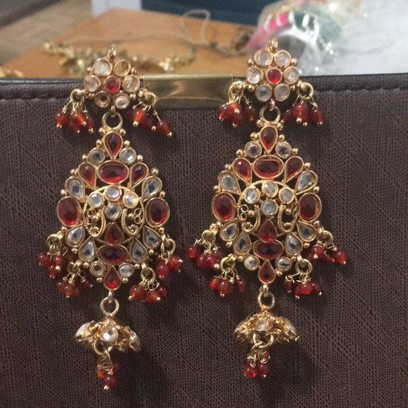 Eccentric Red & Gold Combo Earring - Picture 3 of 3